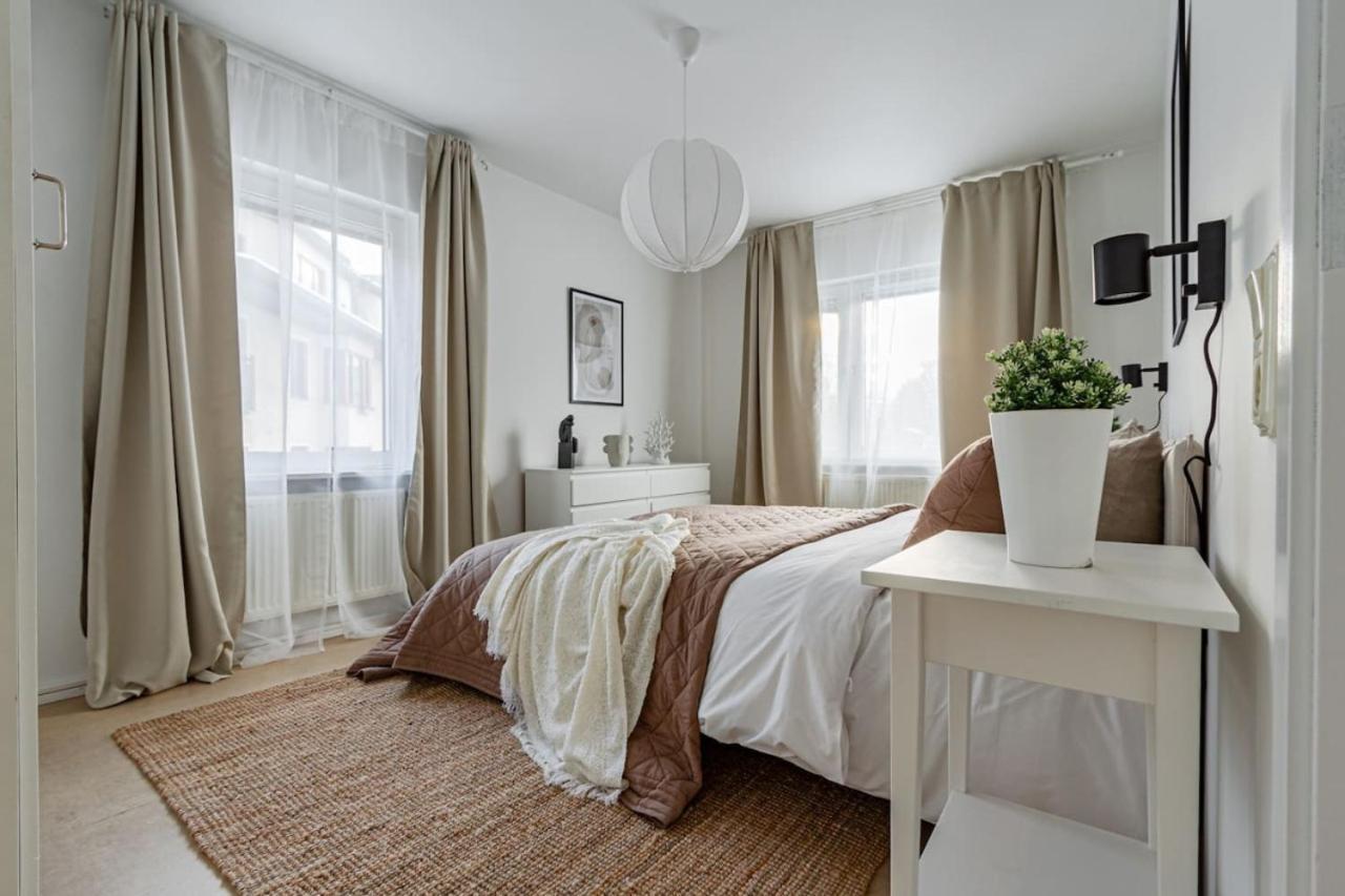 Budget Comfort On Trendy Soedermalm Ville de Ville de Stockholm Extérieur photo