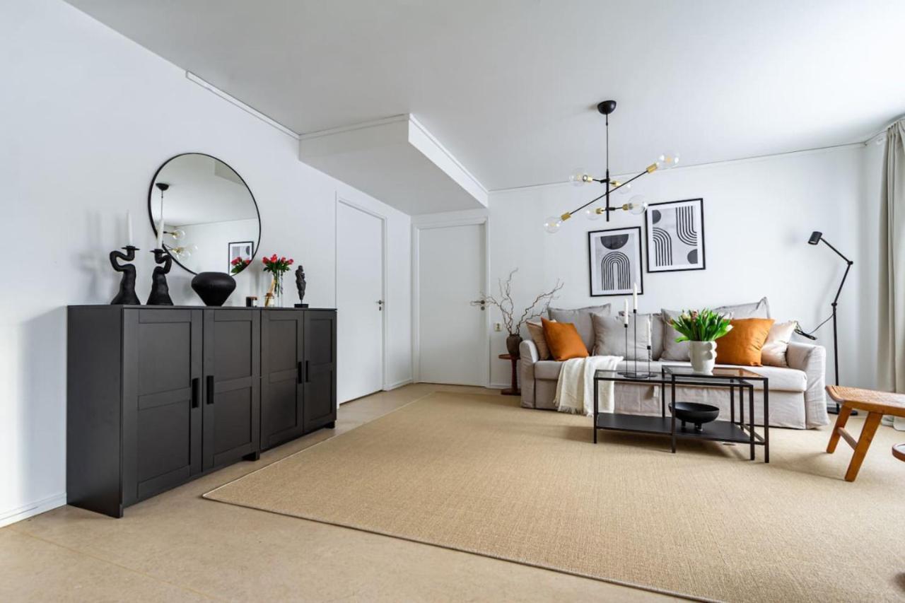 Budget Comfort On Trendy Soedermalm Ville de Ville de Stockholm Extérieur photo