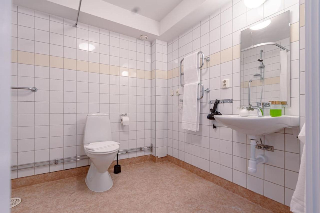 Budget Comfort On Trendy Soedermalm Ville de Ville de Stockholm Extérieur photo
